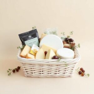 🧀 Explore the Best Cheese Gift Baskets for Every Occasion